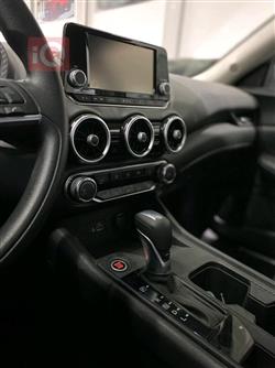 نيسان سنترا